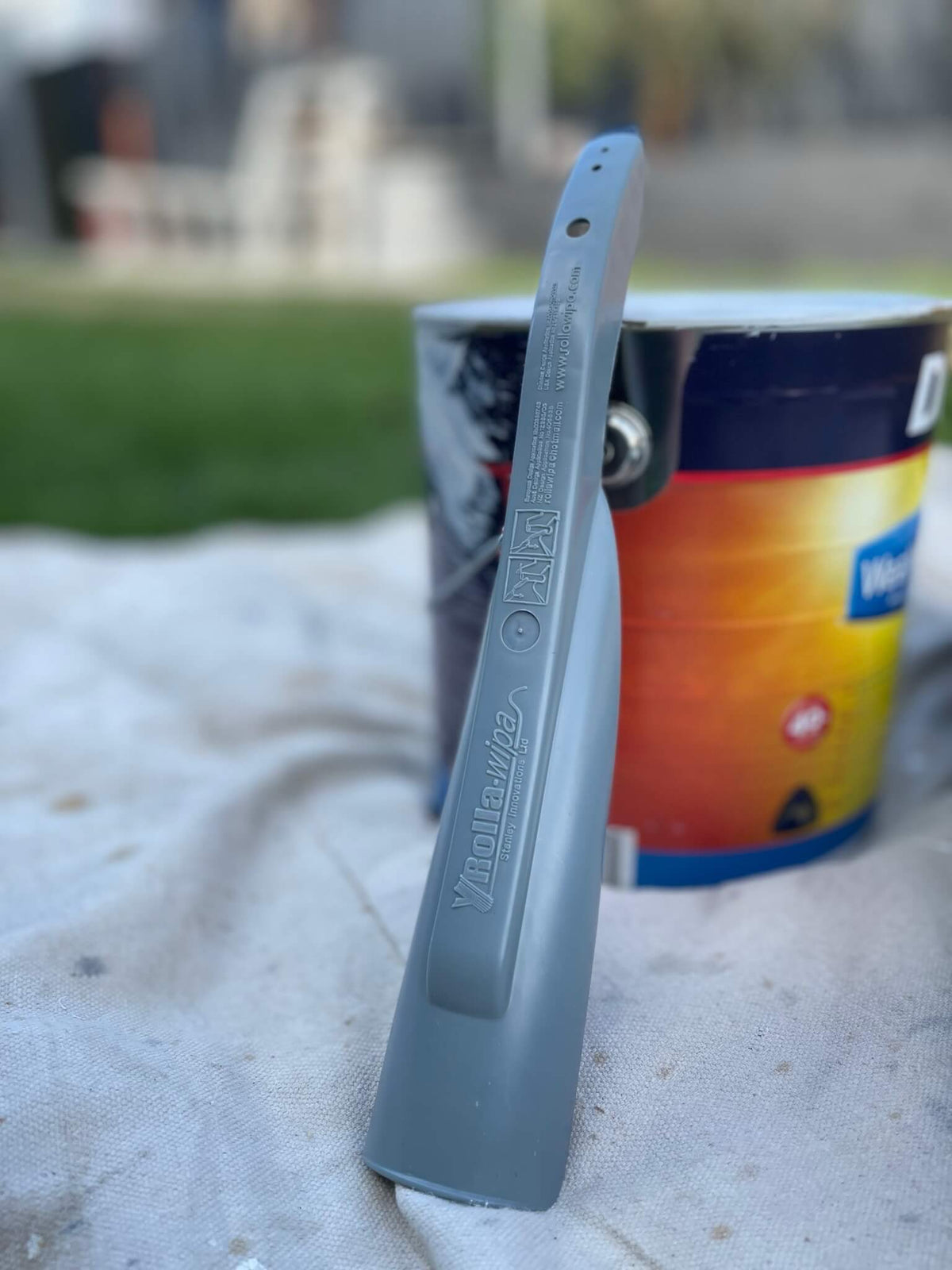 Rollawipa 3in1 Recycled Plastic Paint Roller Cleaner Rollawipa®